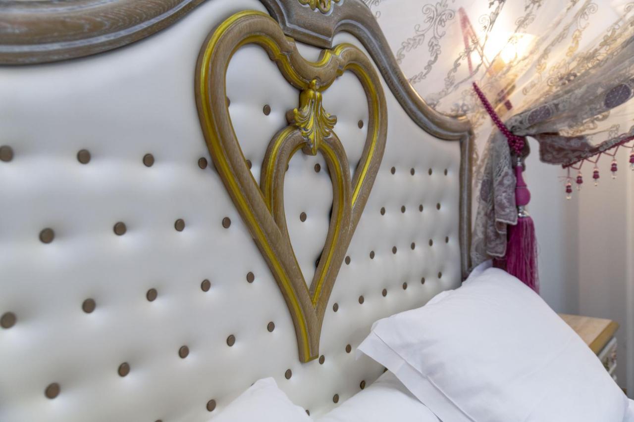 Studio Romantique Maison De L'Eglise Du Couvent Нарбонна Экстерьер фото
